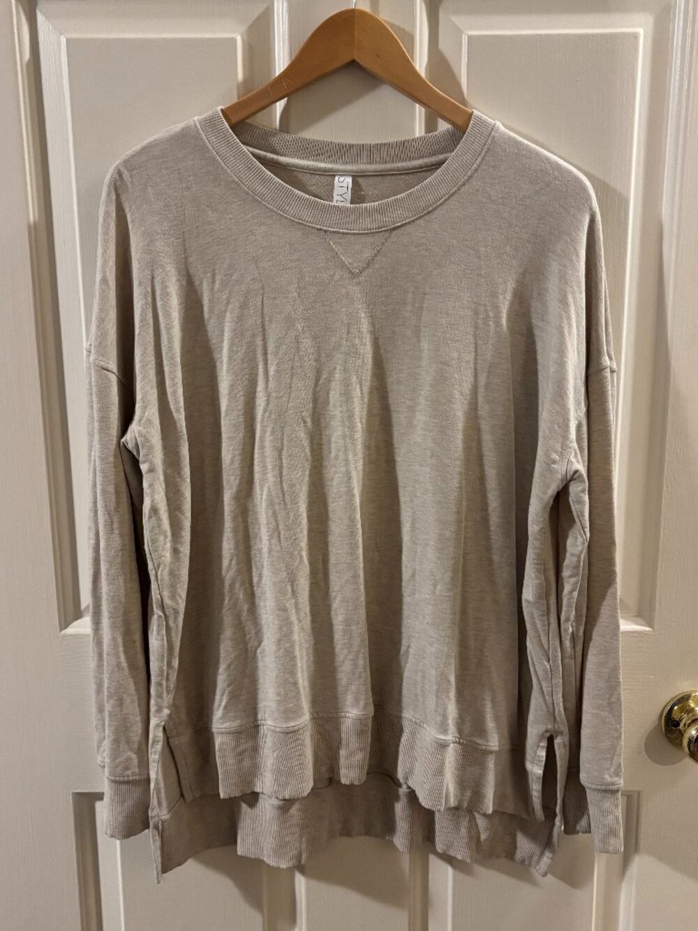 Stylus Women's Peach Tan Long Sleeve High Low Hem Shirt ~ NWOT ~ Large